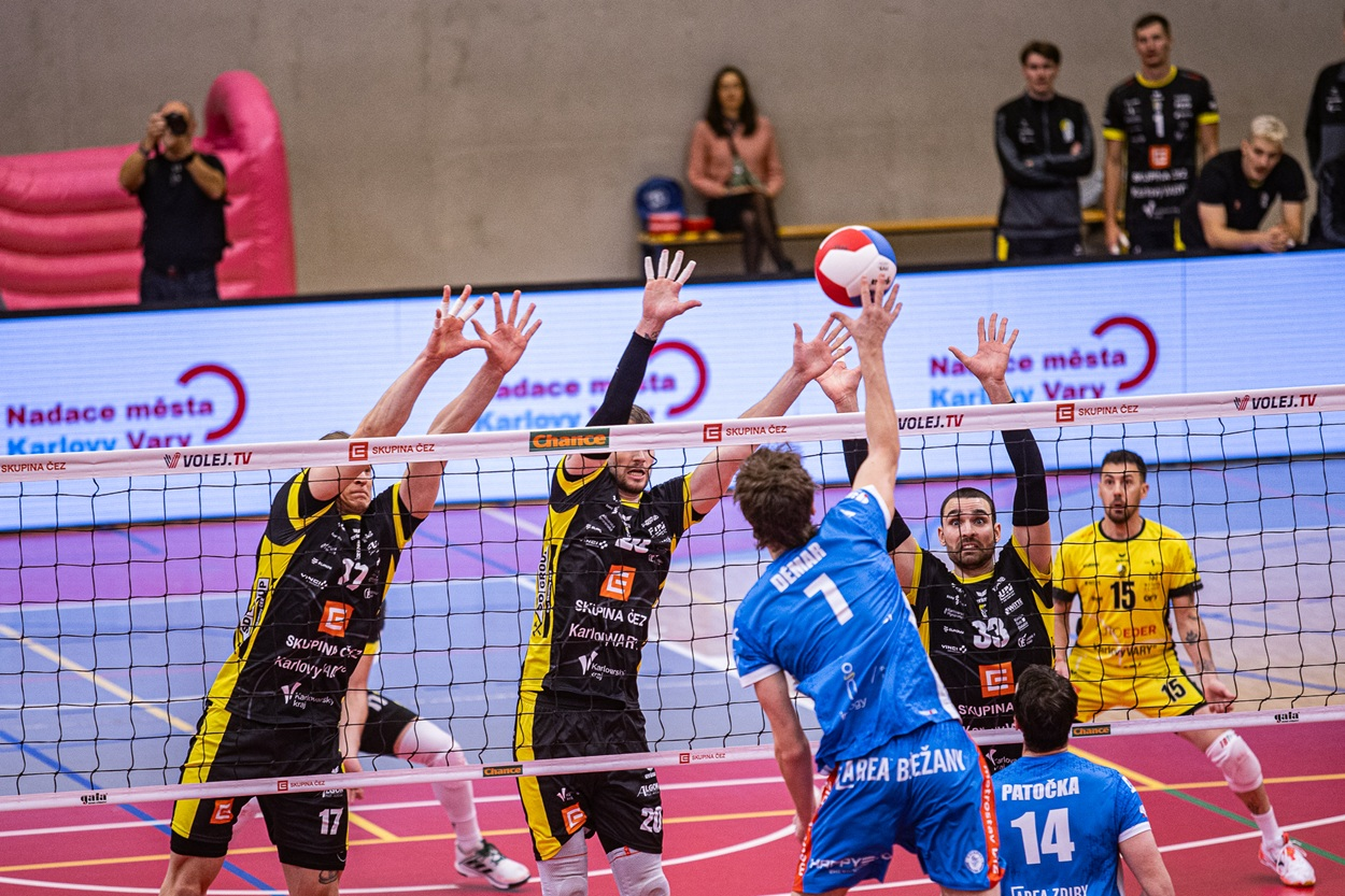 Z Varů si vezeme zaslouženou prohru 3:0 uvodni foto